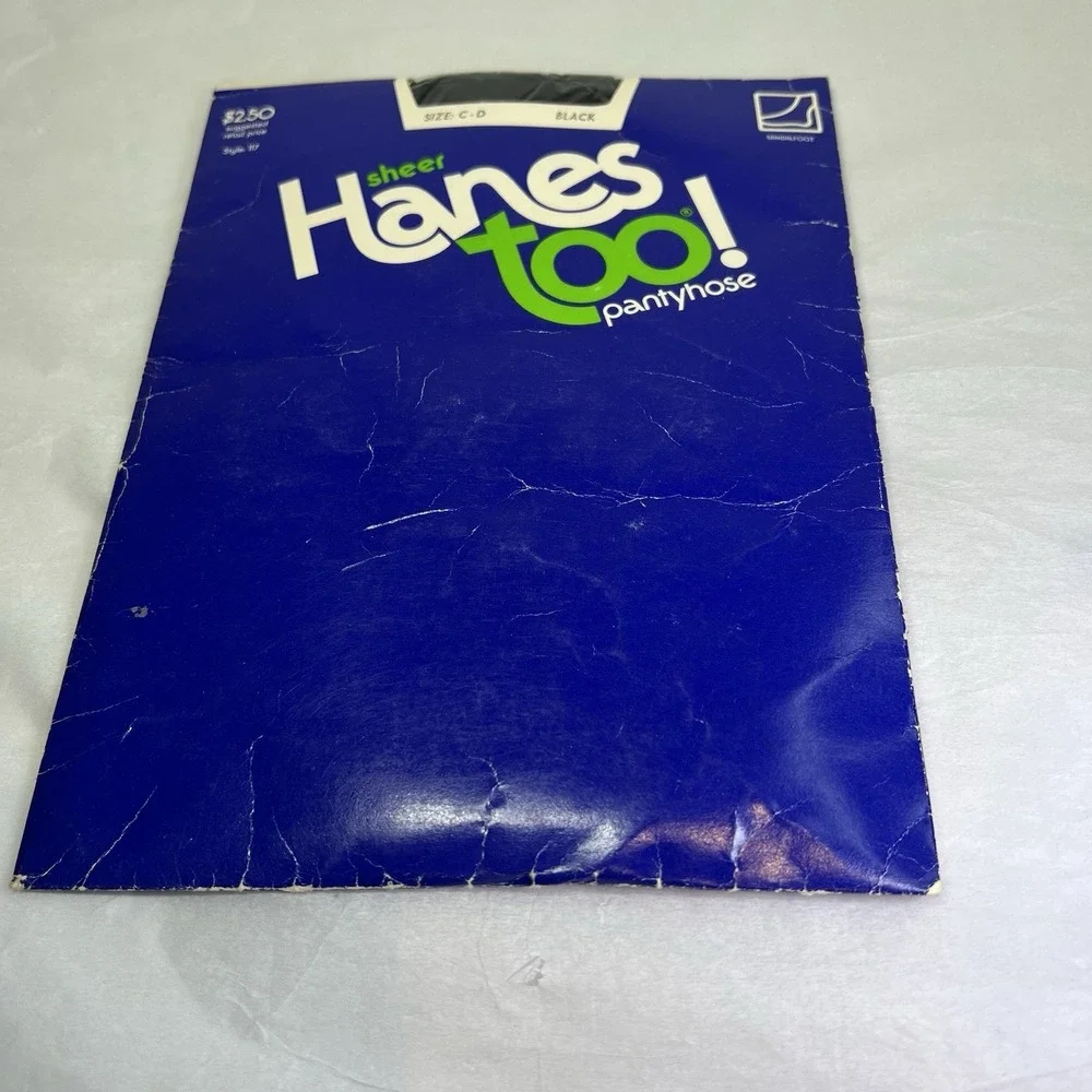 Hanes too vintage Sheer Reinforced‎ Toe Pantyhose Black size C-D NEW Style 117